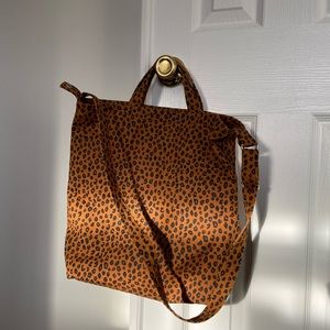 Baggu cheetah duck bag